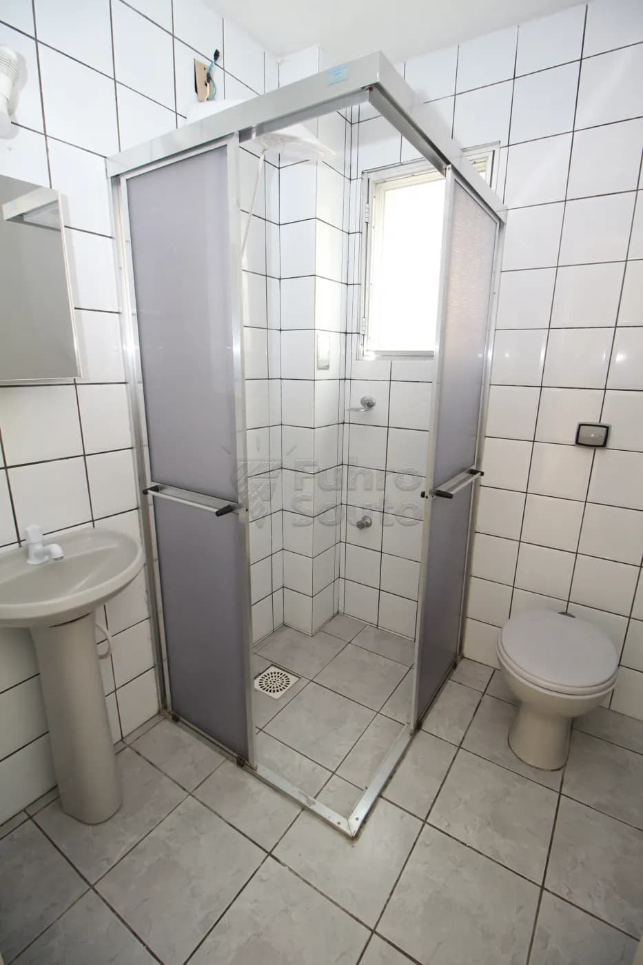59o8tp-pelotas-apartamento-padrao-centro-21-05-2024_23-13-11-12.webp