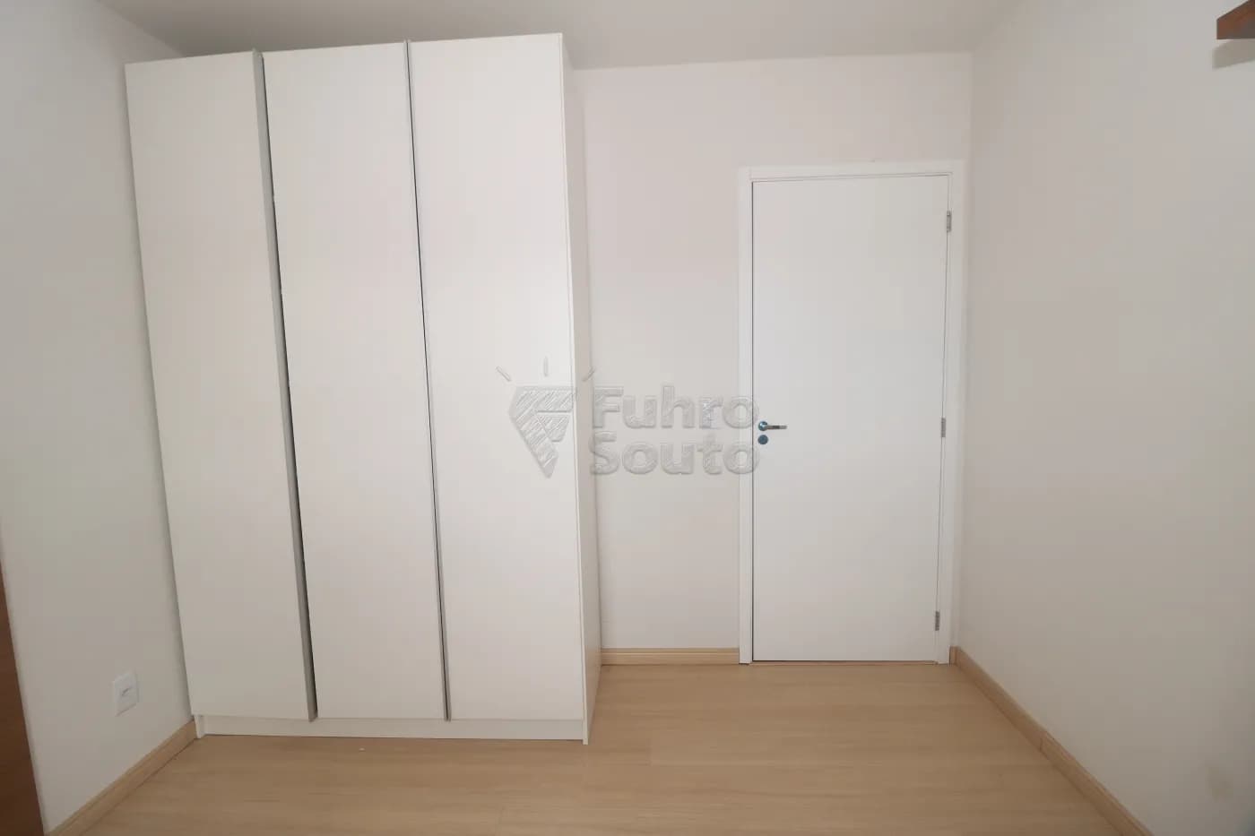59ohzk-pelotas-apartamento-padrao-centro-20-02-2026_23-28-22-699918460df23.webp