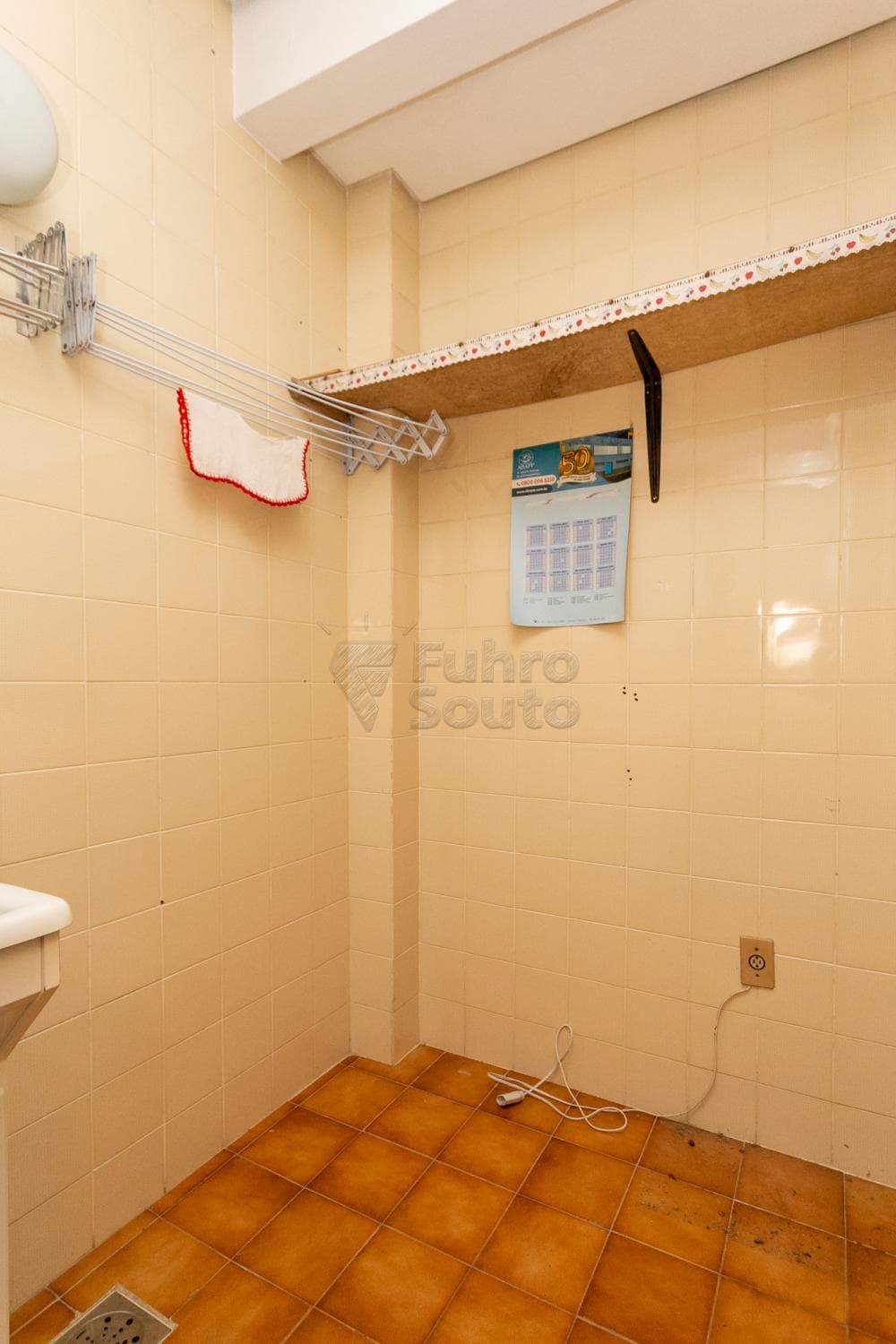 5bsklu-pelotas-casa-condominio-centro-06-02-2023_10-16-57-15.jpg