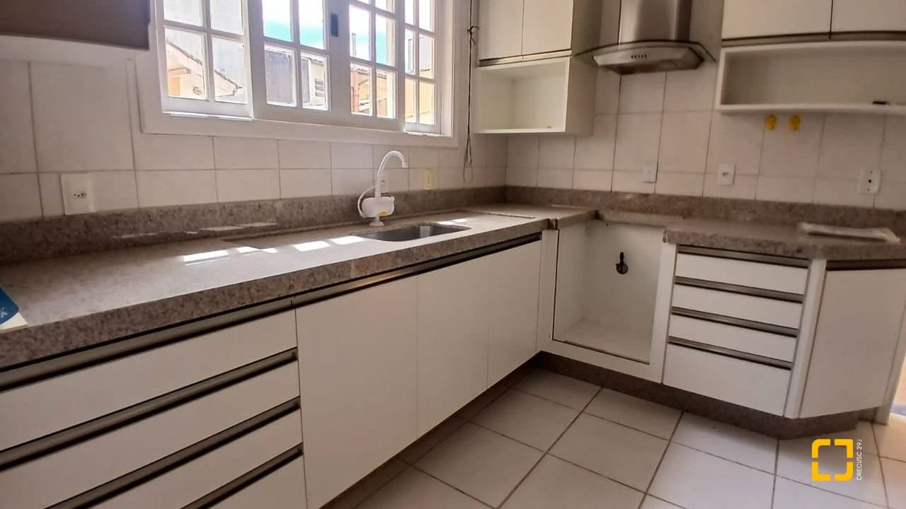 5e2rg-it9837428_5709868dadc00afce3.jpg