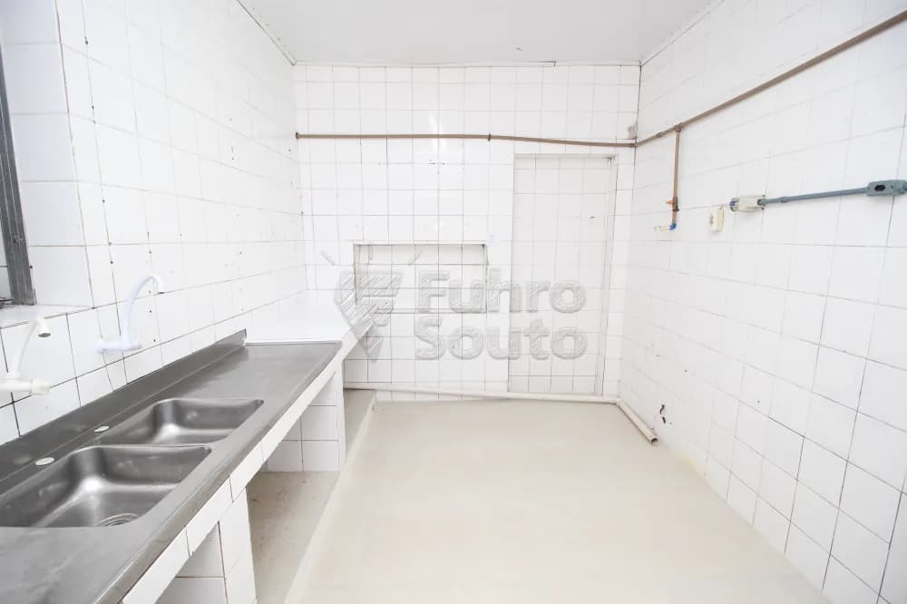 5eb1nr-pelotas-comercial-predio-centro-13-04-2023_00-48-19-18.webp