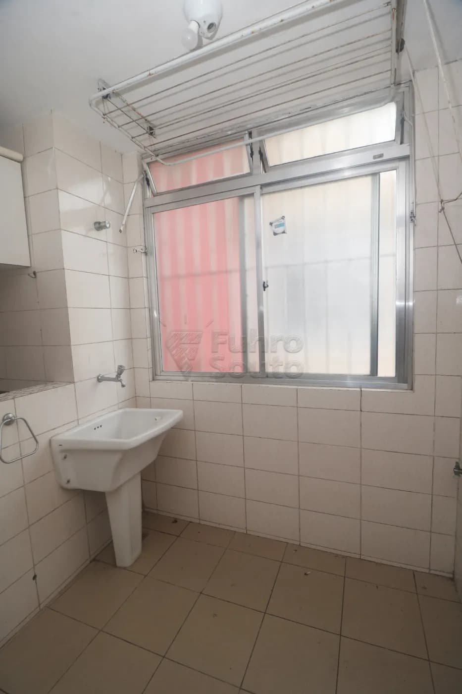 5g6zgc-pelotas-apartamento-padrao-centro-07-05-2026_21-30-08-69fd2e901a133.webp