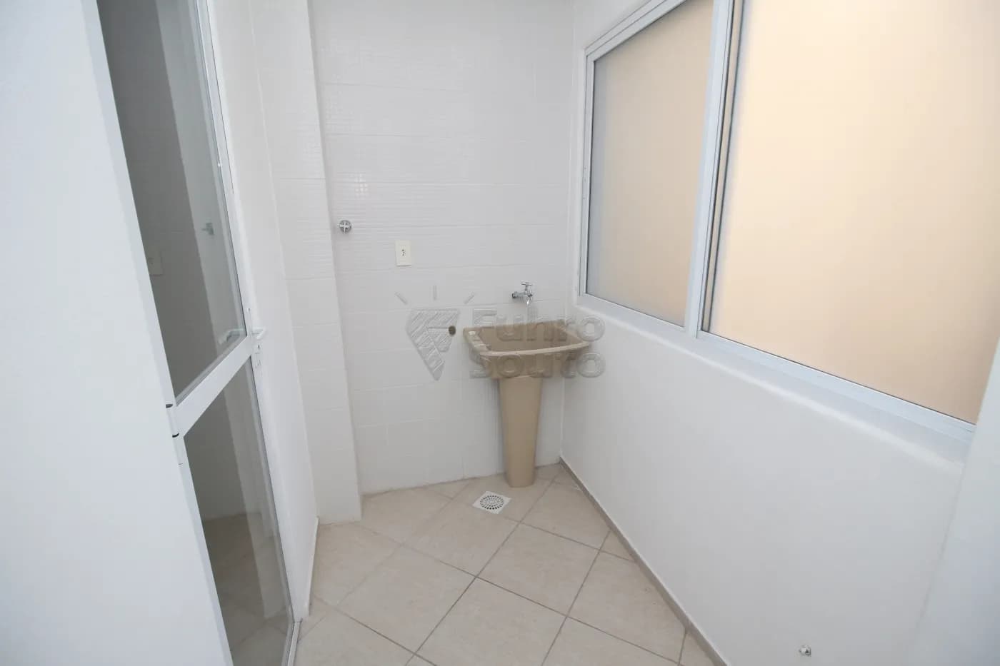 5lsst-pelotas-apartamento-padrao-centro-09-05-2024_20-24-18-15.webp