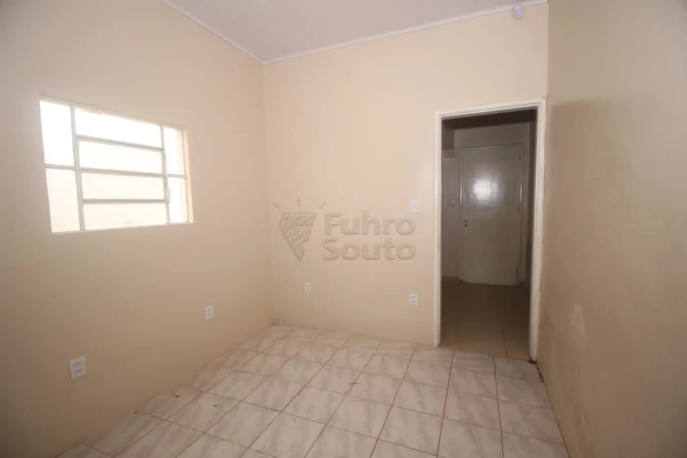 5r29m5-pelotas-casa-padrao-centro-14-07-2025_13-21-25-13.webp
