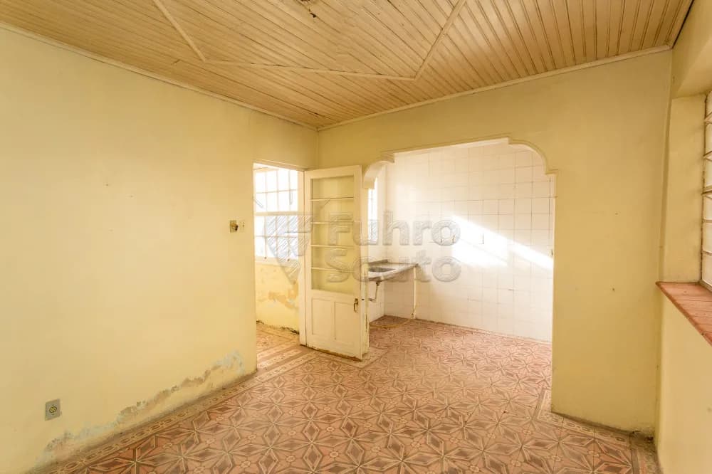 5vxqnq-pelotas-casa-padrao-centro-13-03-2023_09-33-49-27.webp
