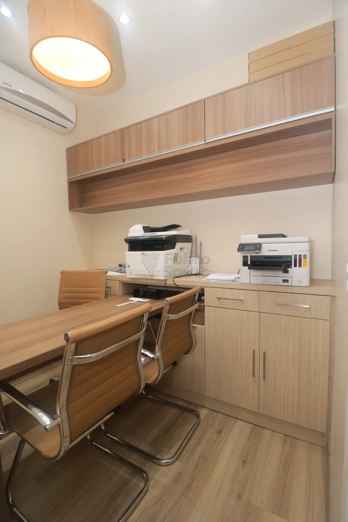 6293jn-pelotas-comercial-sala-em-condominio-areal-24-04-2026_23-38-57-69ec2941d6bb0.webp