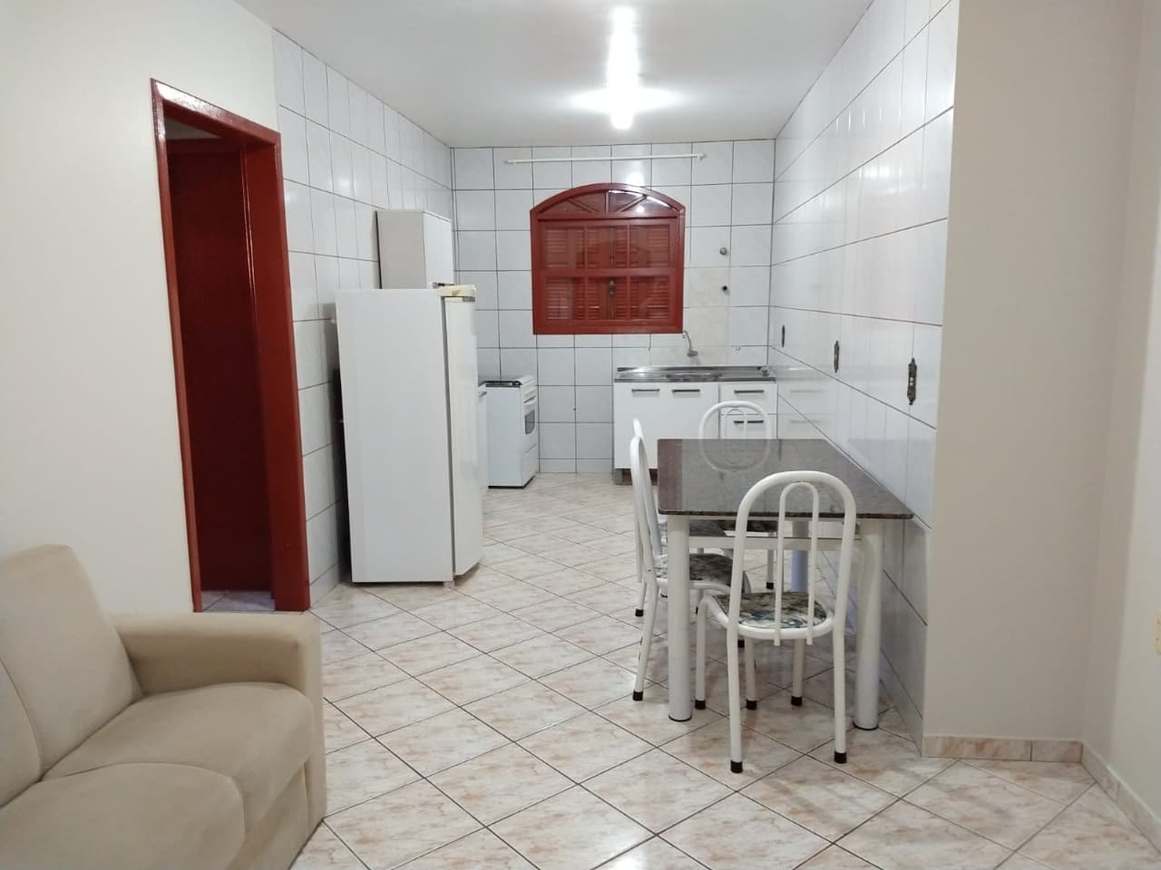 62fwv-ikA51CJJ6i2L79iw_26824635fe6774c467.jpg