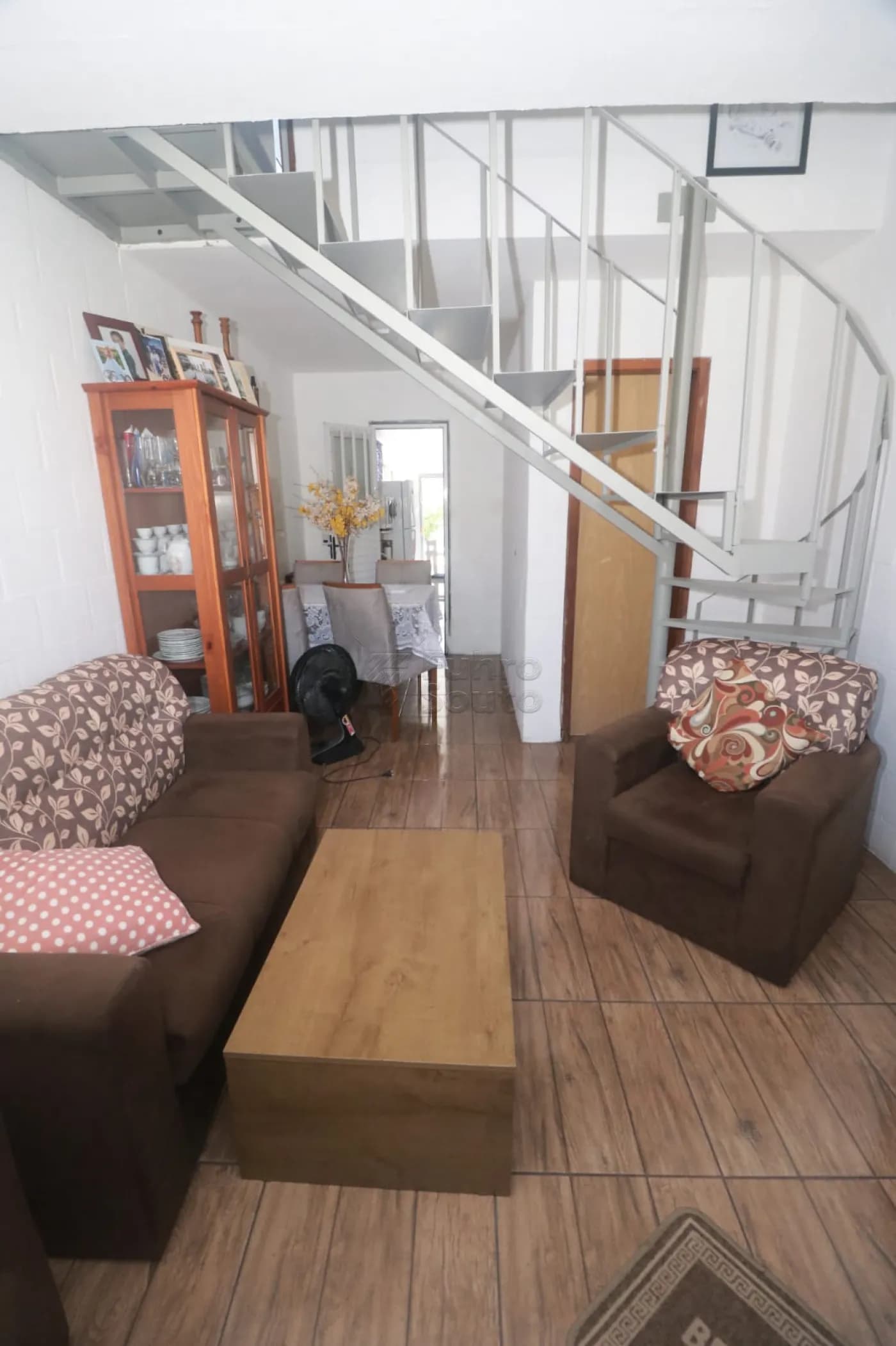 62h8or-pelotas-casa-condominio-areal-16-01-2026_11-18-06-696a489eb64ba.webp