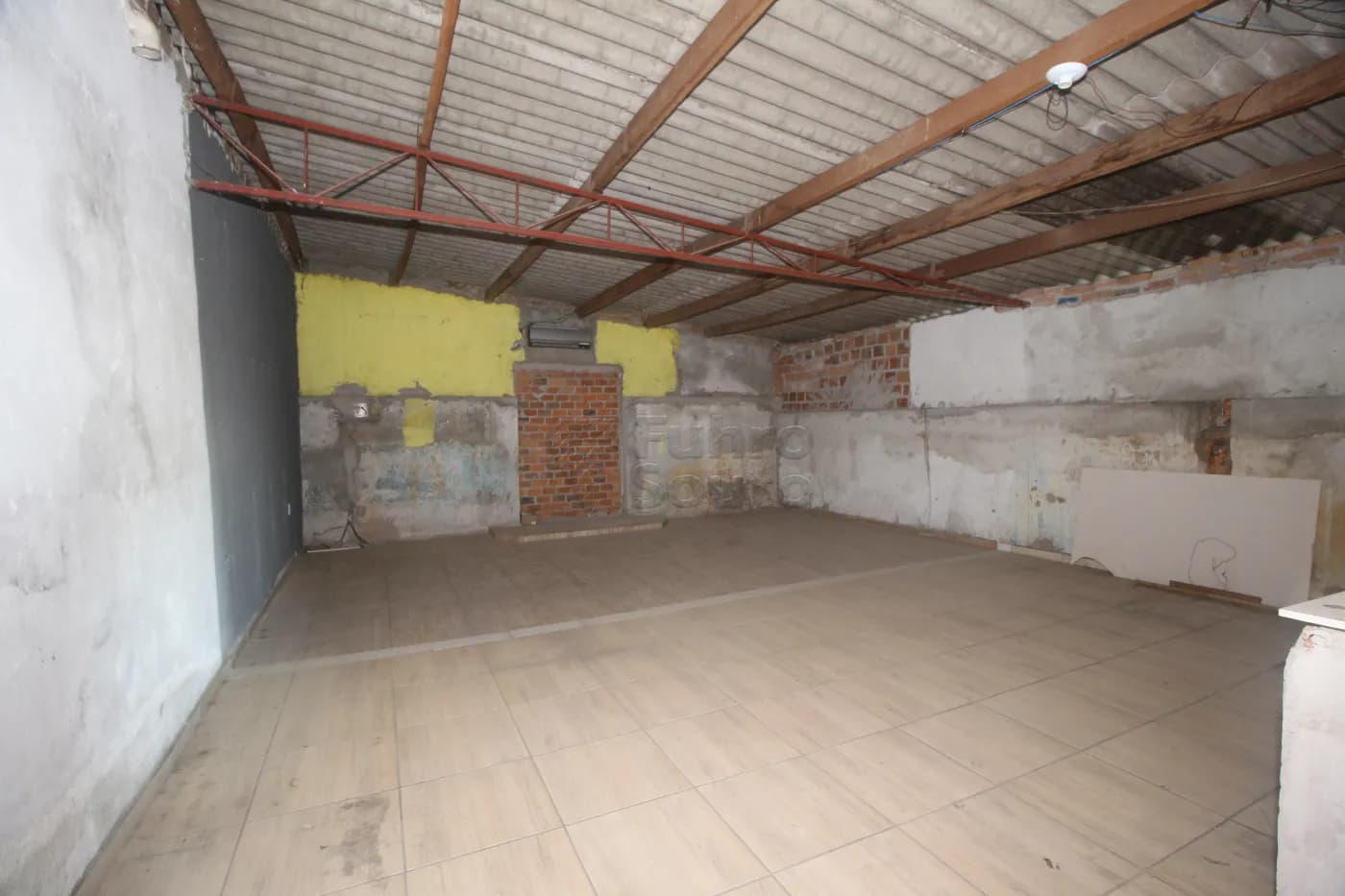 63qcpv-pelotas-comercial-sala-em-condominio-fragata-14-02-2025_00-57-19-11.webp