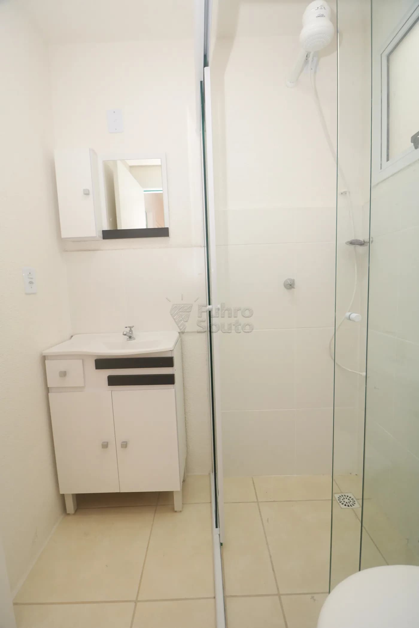 6518k-pelotas-apartamento-padrao-fragata-04-05-2026_22-53-15-69f94d8b9812e.webp