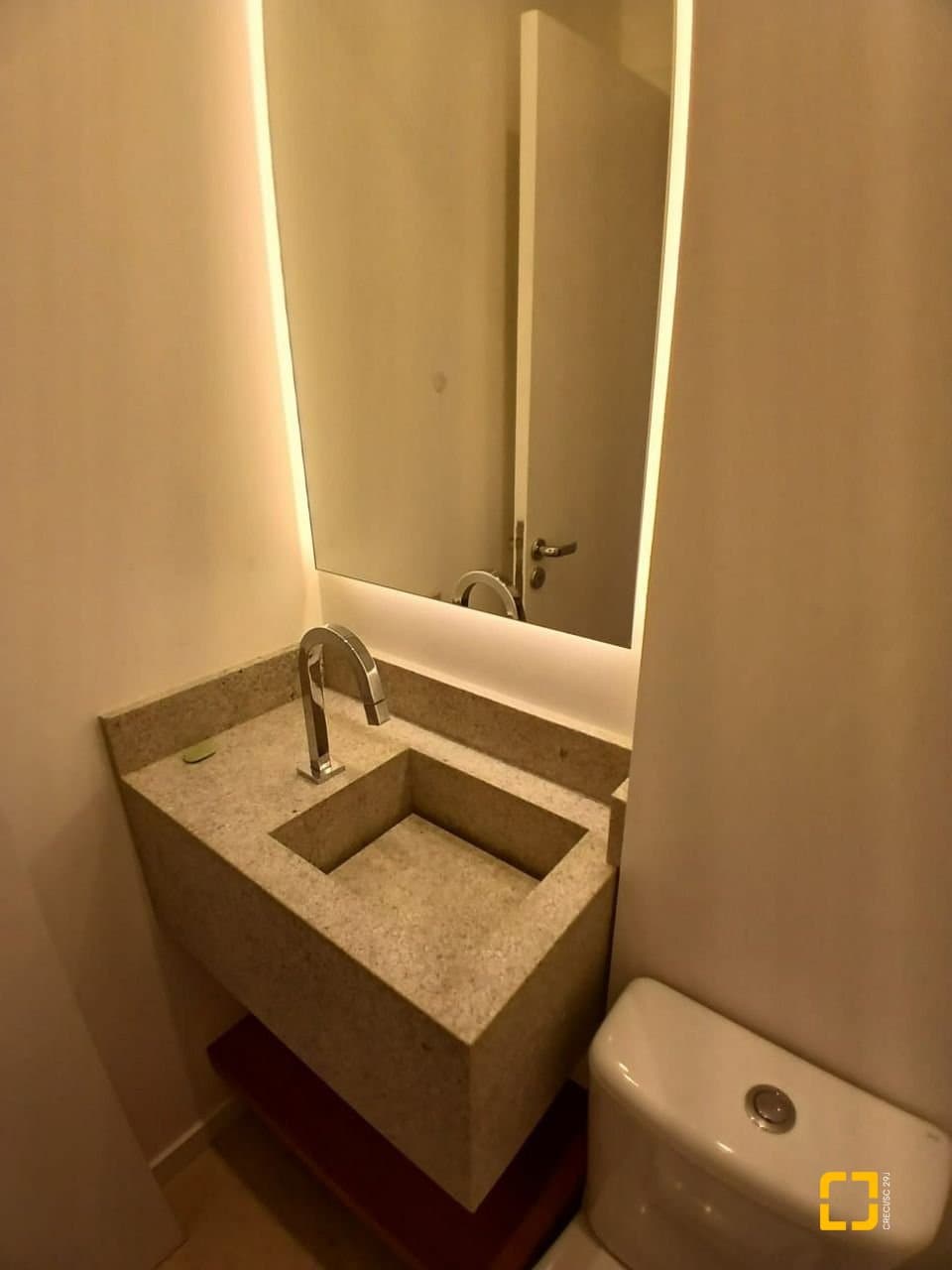 652e4-i5653adDs7Wc5gusp67f9_548606826749daed7a.jpg
