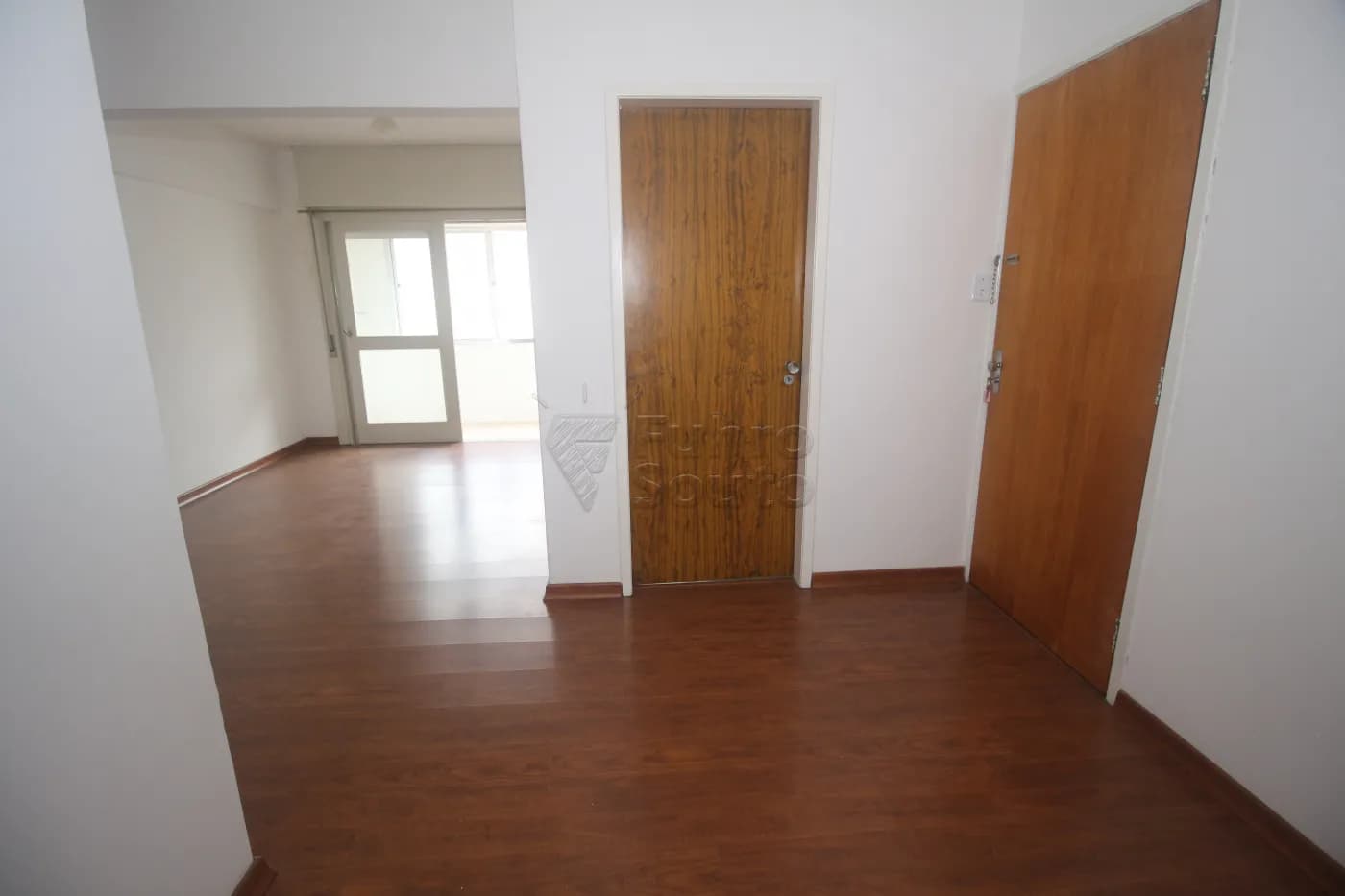 661x2f-pelotas-apartamento-padrao-centro-27-05-2025_01-00-53-5.webp