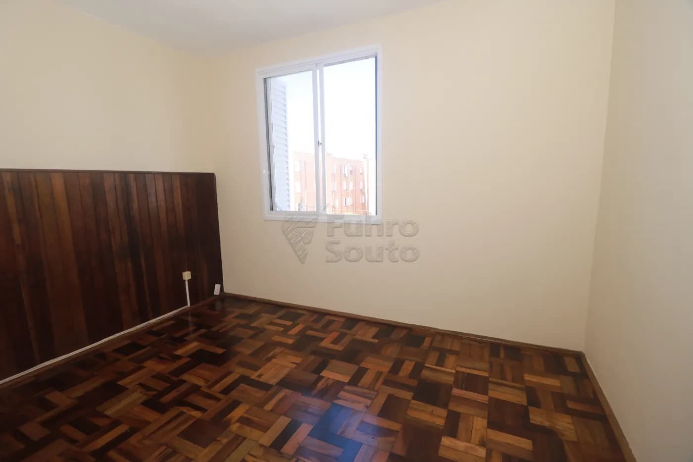 66zqlj-pelotas-apartamento-padrao-centro-01-04-2026_21-16-44-69cdb56c04be7.webp