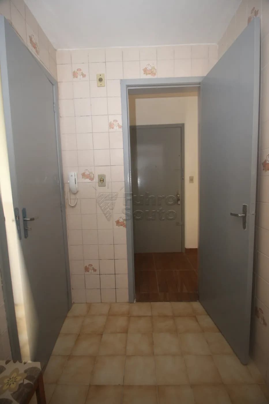 68hlhf-pelotas-apartamento-kitinete-centro-12-02-2025_22-44-56-11.webp