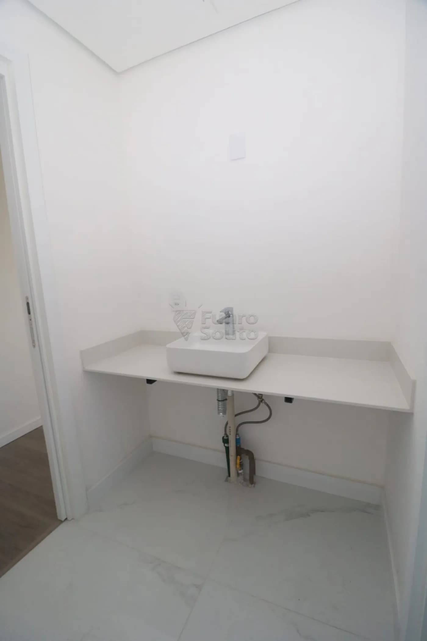 68la8r-pelotas-apartamento-padrao-centro-01-12-2025_16-34-39-36.webp