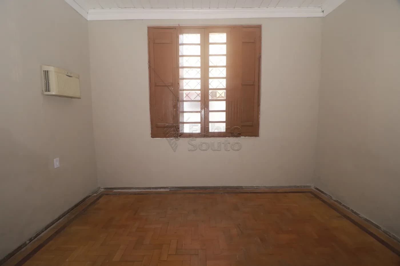 69z3k-pelotas-casa-padrao-centro-10-07-2026_00-16-49-6a50642140d8c.webp