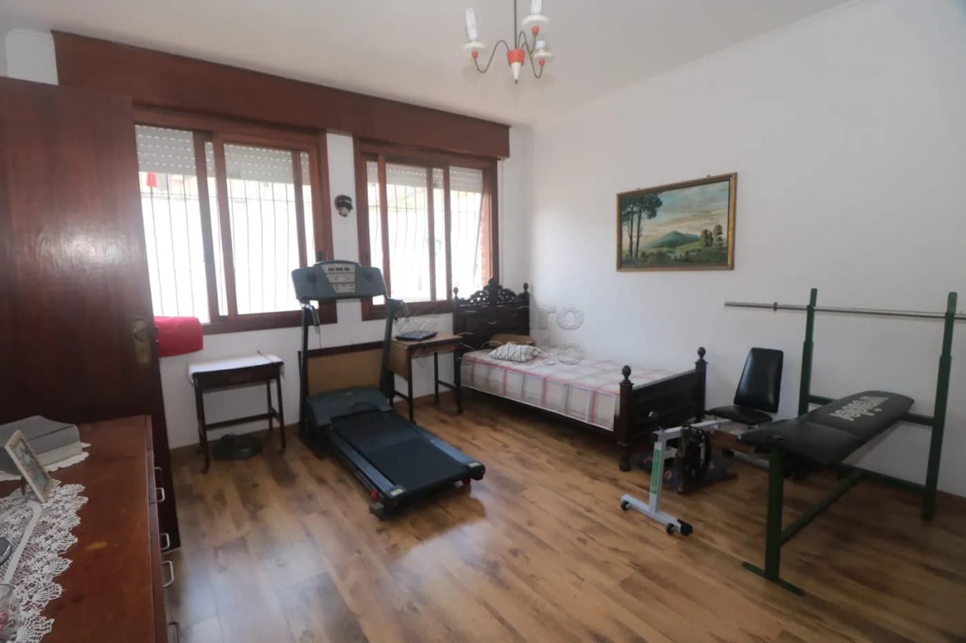 6eze3-pelotas-casa-padrao-centro-26-03-2026_16-36-12-69c58aac51d0f.webp
