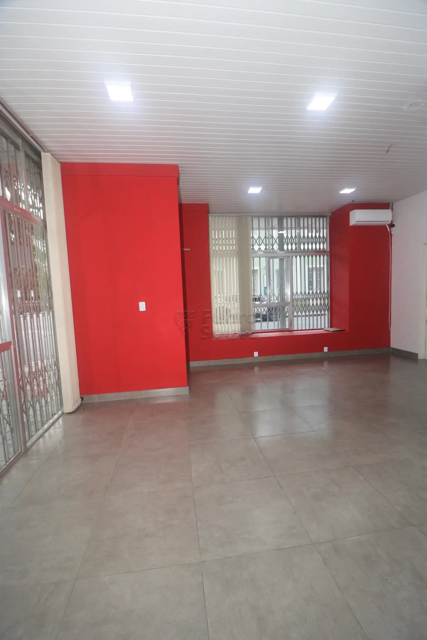 6gp9kt-pelotas-comercial-sala-fora-de-condominio-centro-06-05-2026_00-23-30-69fab4327b64f.webp