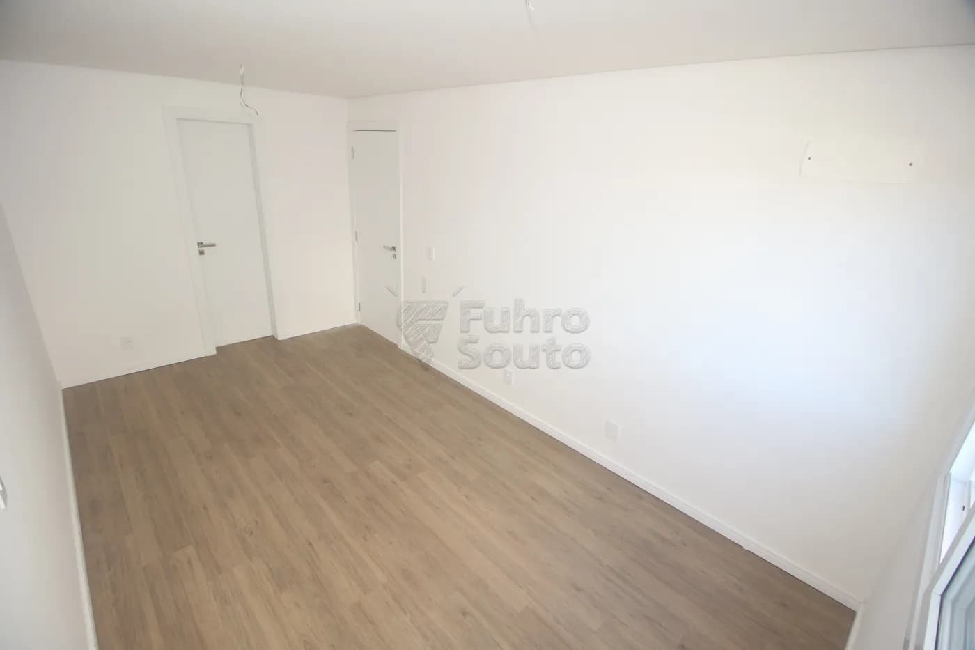 6h0p7-pelotas-apartamento-padrao-centro-23-05-2025_18-37-37-19.webp