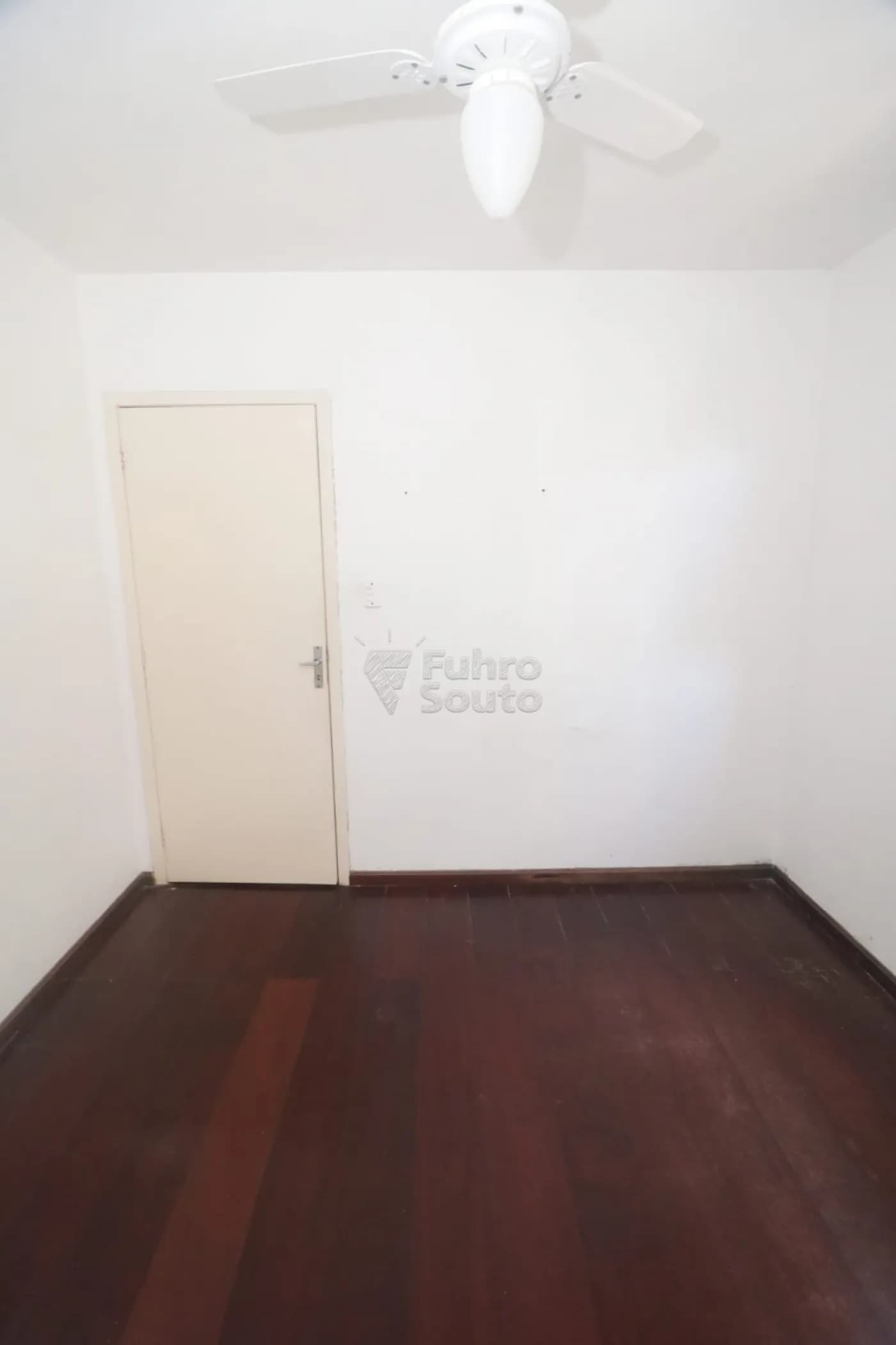 6j0256-pelotas-apartamento-padrao-centro-04-03-2026_10-14-53-69a8304d2e48b.webp