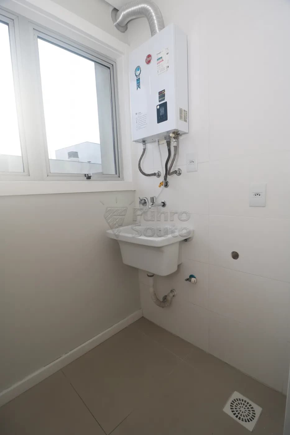 6ntmys-pelotas-apartamento-padrao-tres-vendas-16-03-2026_21-44-24-69b8a3e8706b6.webp
