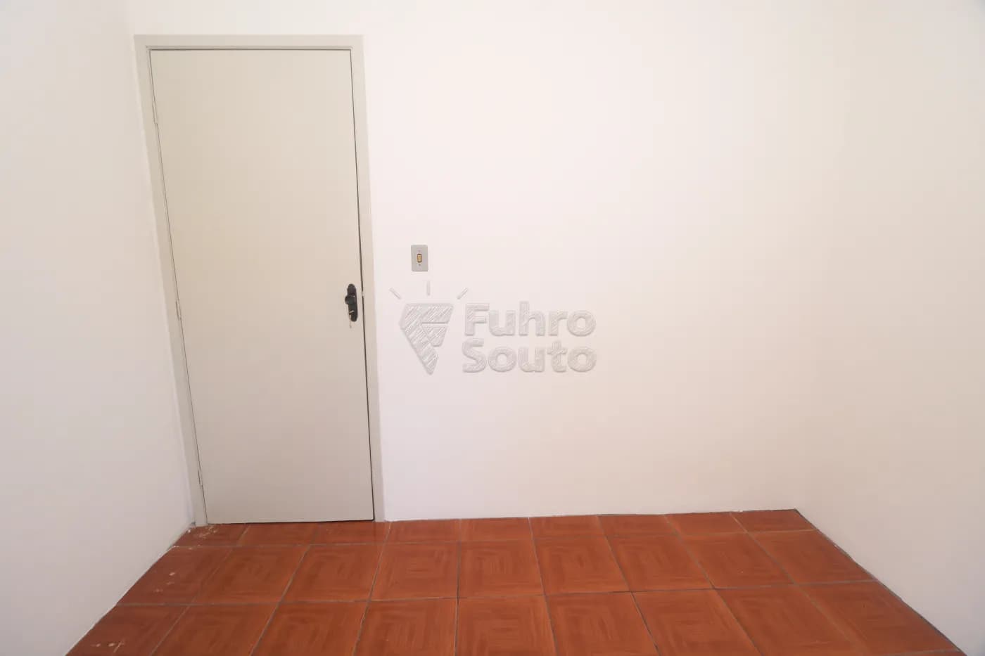 6ur4xn-pelotas-apartamento-padrao-fragata-27-11-2025_00-41-21-18.webp