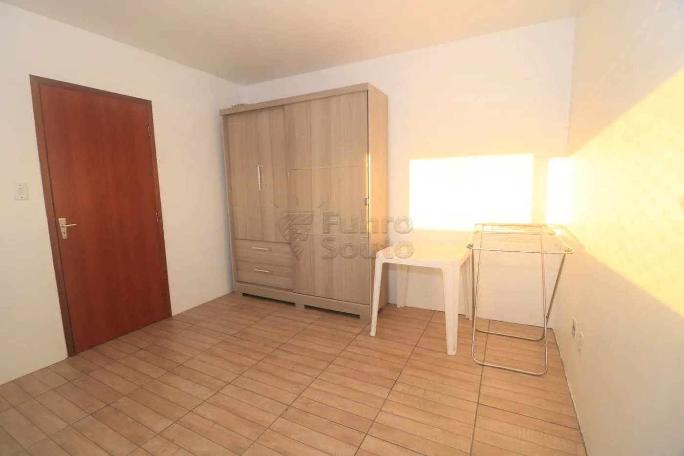 6w0vg7-pelotas-apartamento-padrao-centro-28-04-2026_17-14-45-69f1153550c71.webp