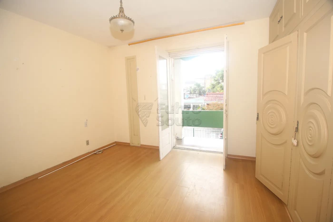 6x2456-pelotas-comercial-predio-centro-11-04-2025_00-22-06-41.webp