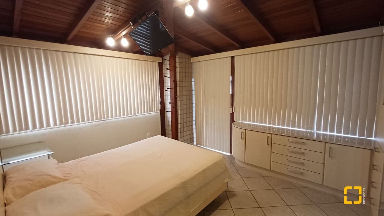 71z4eum-iX57nCl8Hy7HNW67Pt8M_58141696550d32006d.jpg