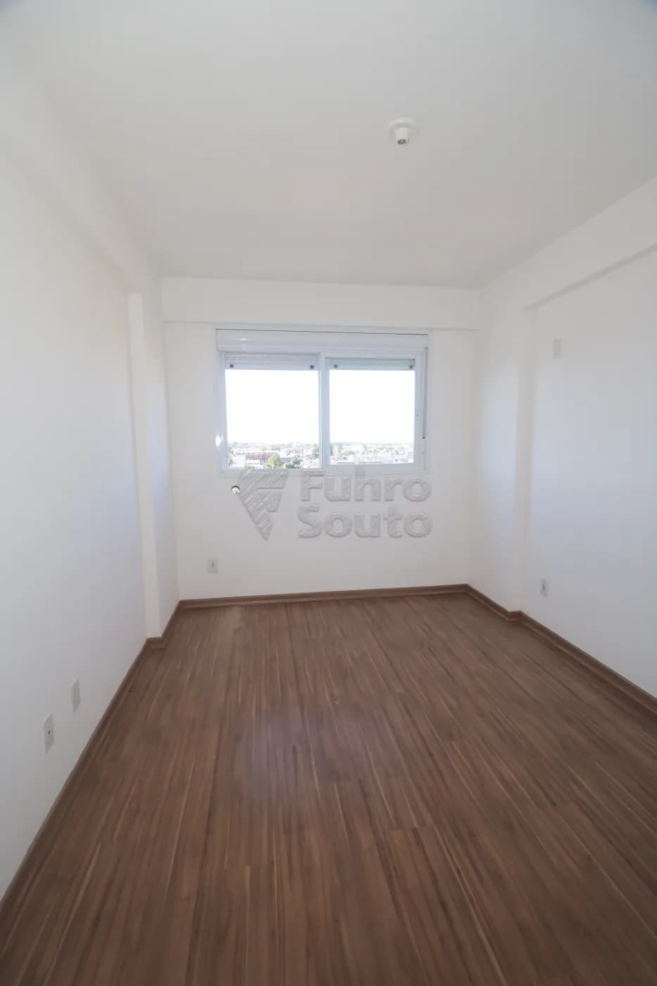 75knv7-pelotas-apartamento-padrao-centro-22-05-2026_14-07-55-6a108d6b961ab.webp