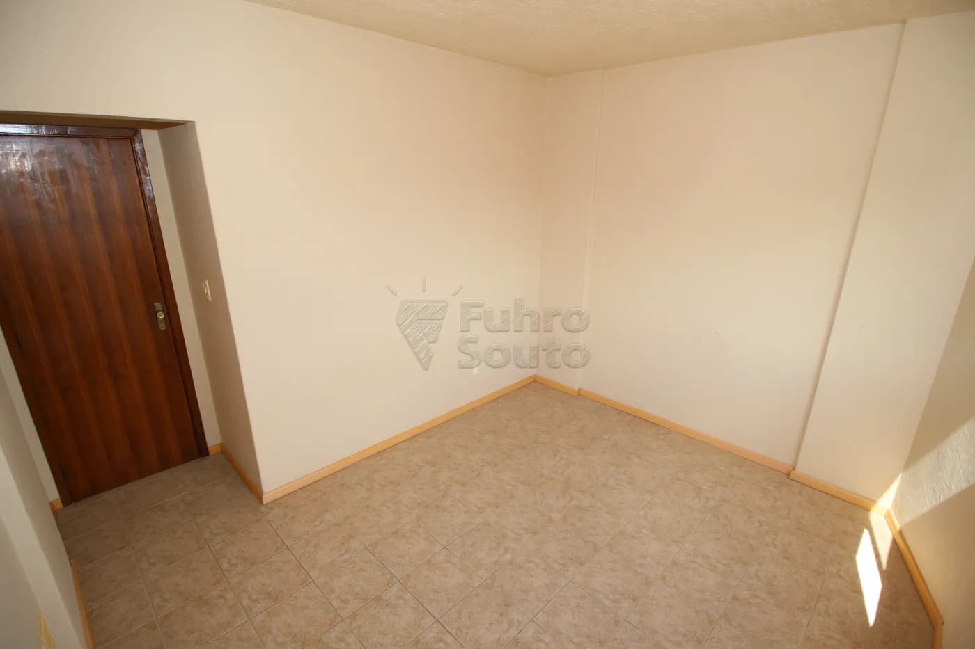 7j8wxp-pelotas-apartamento-padrao-centro-27-01-2024_02-12-12-11.webp
