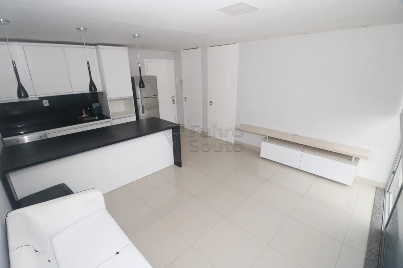 7kradj-pelotas-apartamento-padrao-centro-08-01-2026_00-15-58-695f216e5a475.webp
