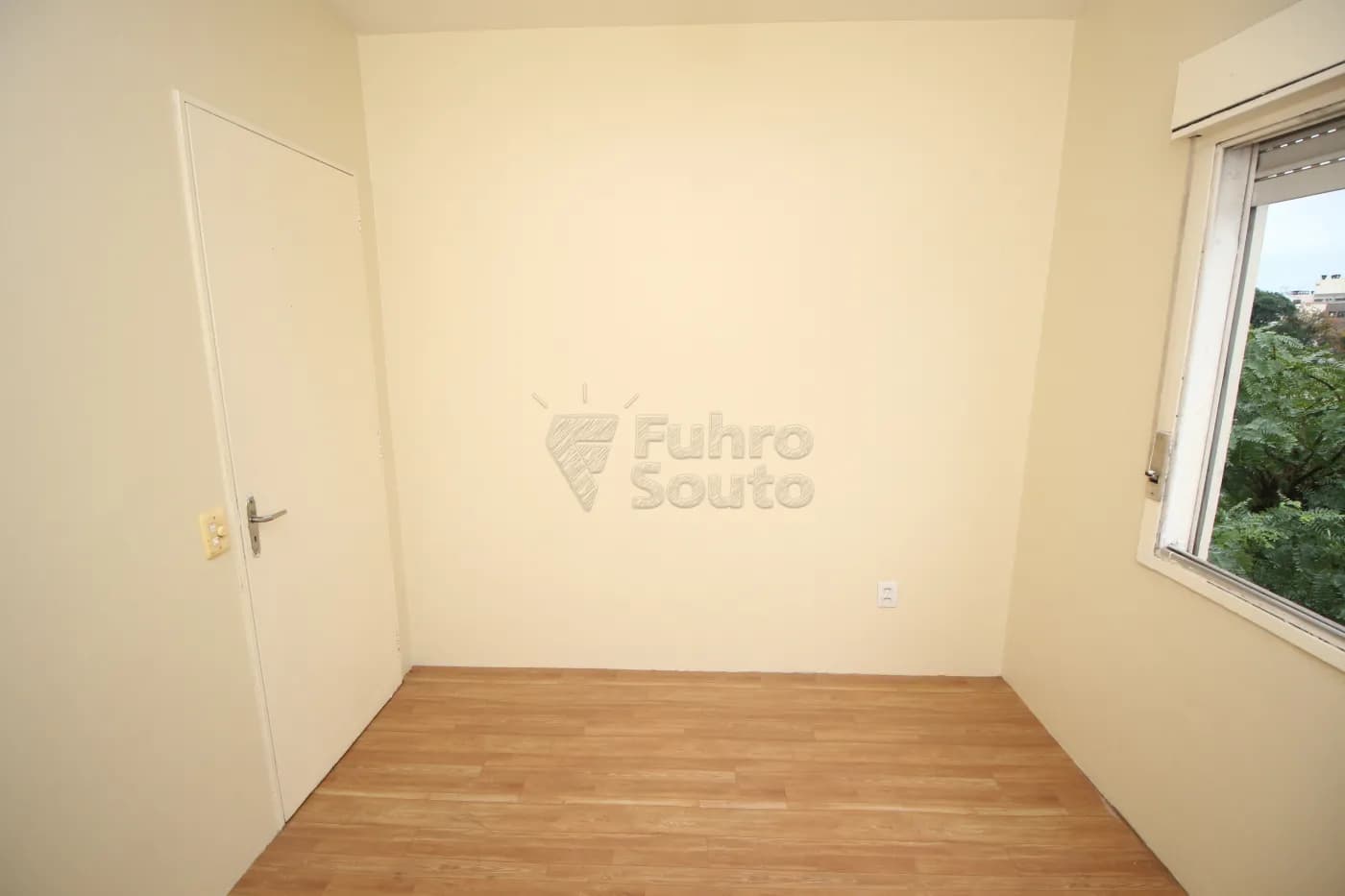 7nyfc9-pelotas-apartamento-padrao-centro-19-06-2024_23-45-03-7.webp