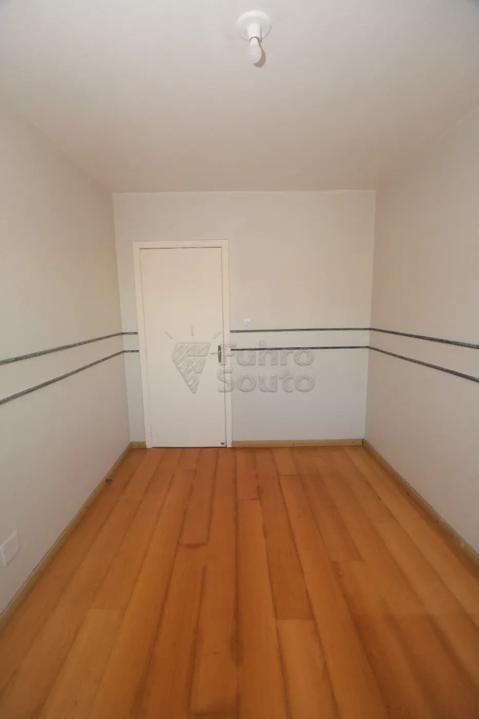 7o05qe-pelotas-apartamento-padrao-centro-12-05-2026_00-47-01-6a02a2b582980.webp