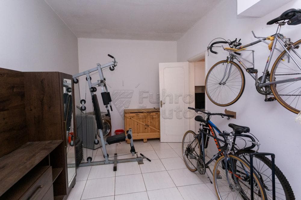 7p0o1-pelotas-casa-padrao-centro-09-01-2023_16-39-12-28.jpg