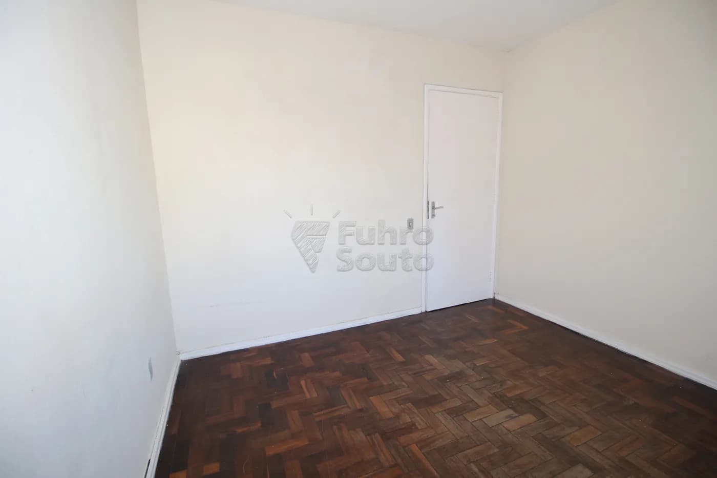 7qa1yi-pelotas-apartamento-padrao-centro-01-07-2024_20-27-32-7.webp