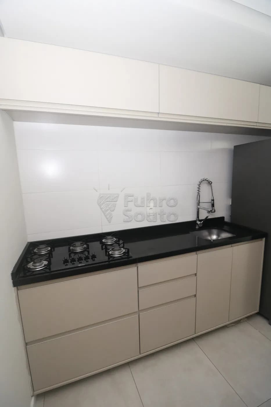 7sk6td-pelotas-apartamento-loft--studio-centro-12-02-2026_00-50-12-698d4df43876b.webp