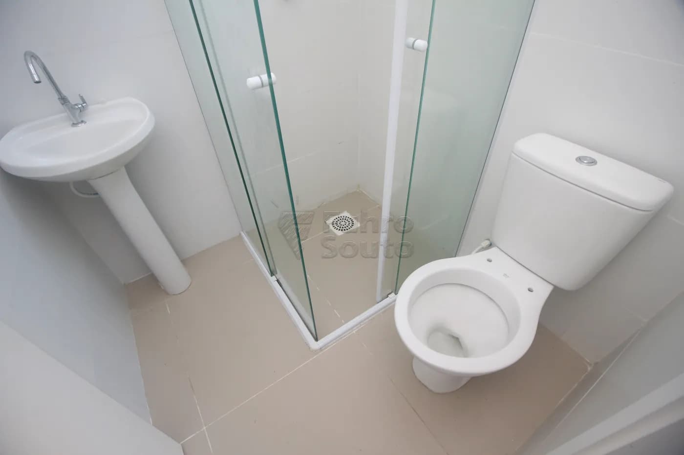 7tt1zo-pelotas-apartamento-loft-studio-centro-09-09-2025_20-29-37-12.webp