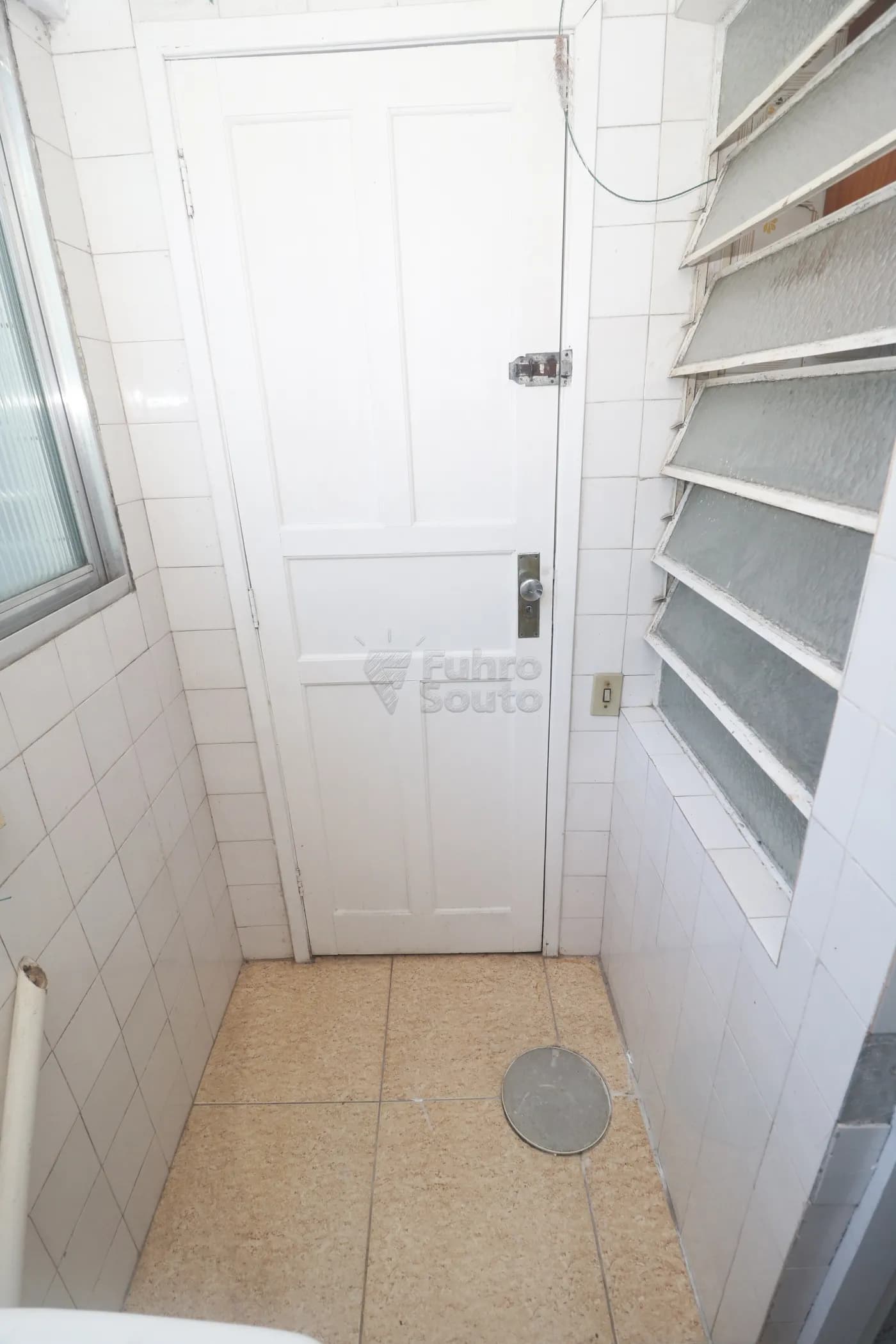 7xqt-pelotas-apartamento-padrao-centro-03-12-2025_23-54-13-35.webp