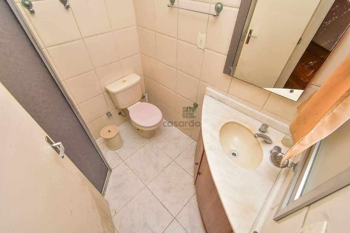7xy05e-casa-comercial-8-quartos-no-pelotas-banheiro-suite-2.jpg