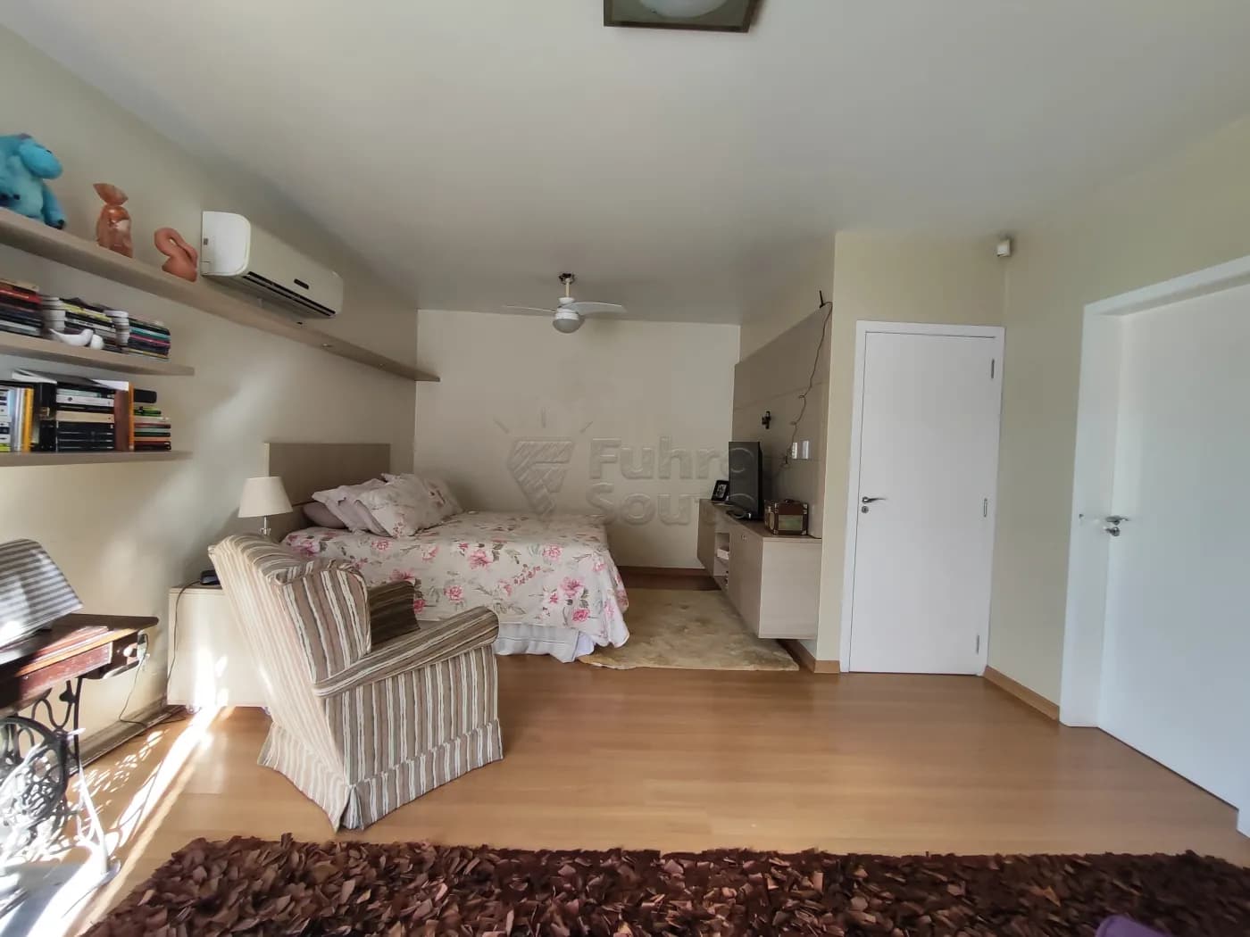 7ymyho-pelotas-casa-padrao-tres-vendas-27-09-2025_09-19-21-42.webp