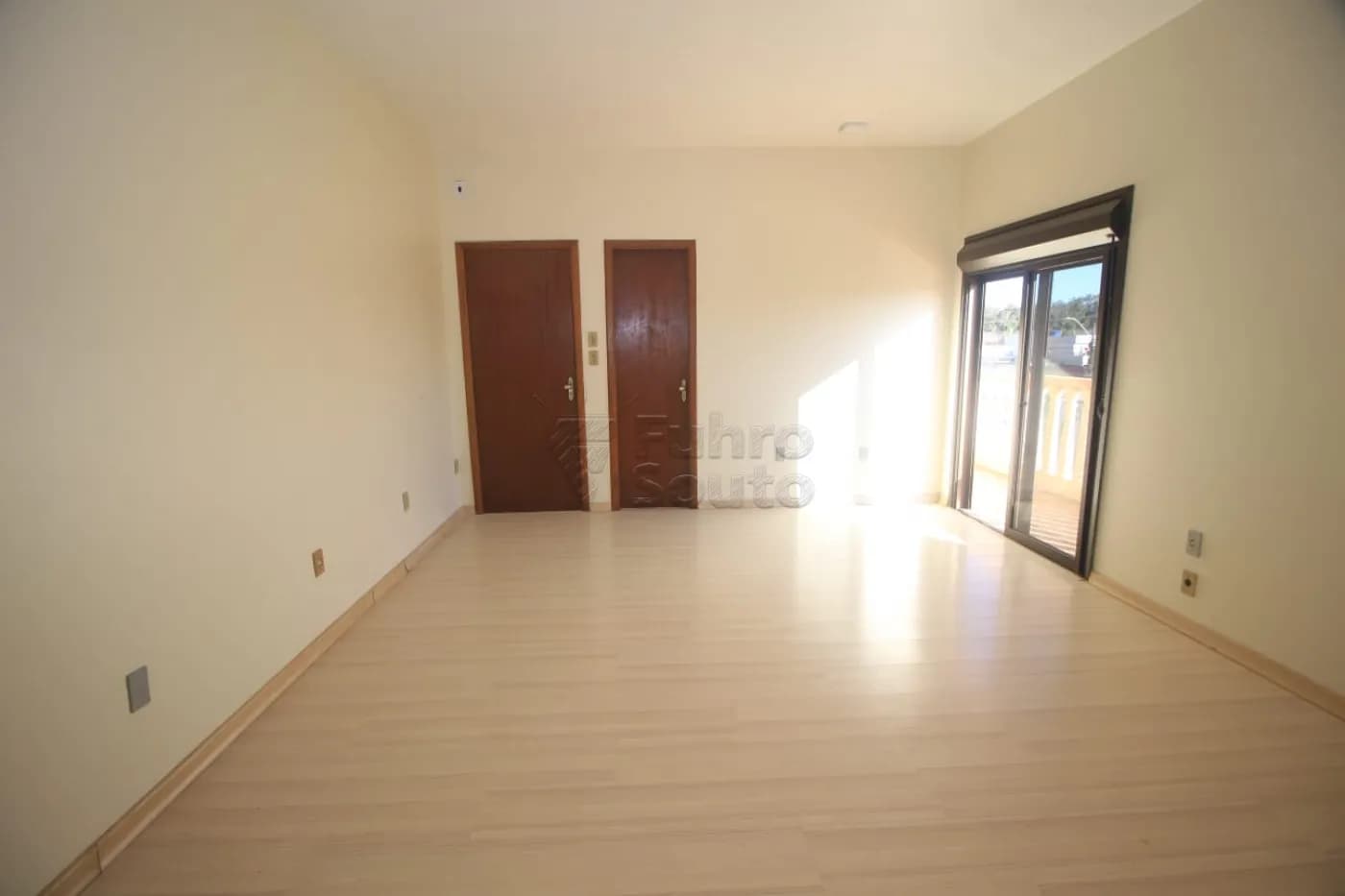 7yzs4k-pelotas-comercial-predio-areal-26-08-2025_16-38-15-42.webp