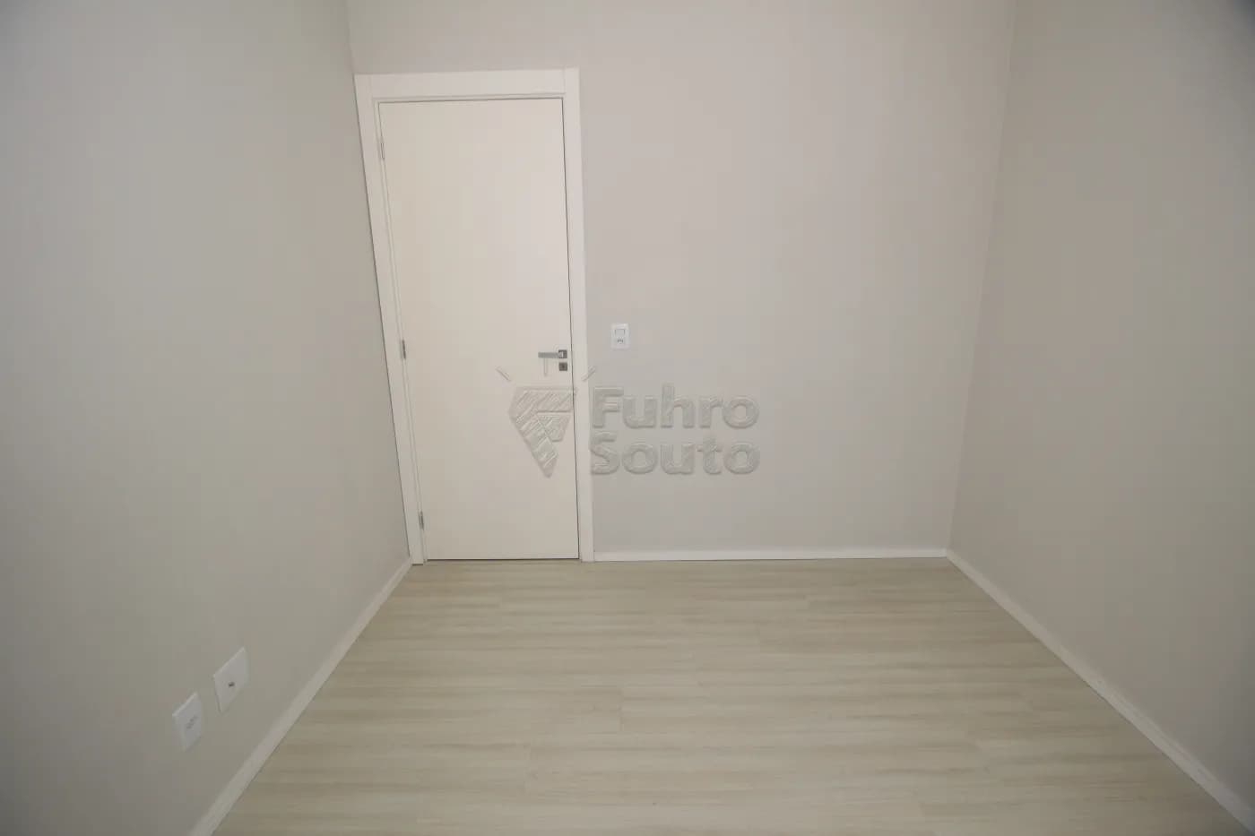 7z9x3e-pelotas-apartamento-padrao-centro-15-06-2025_00-25-08-17.webp