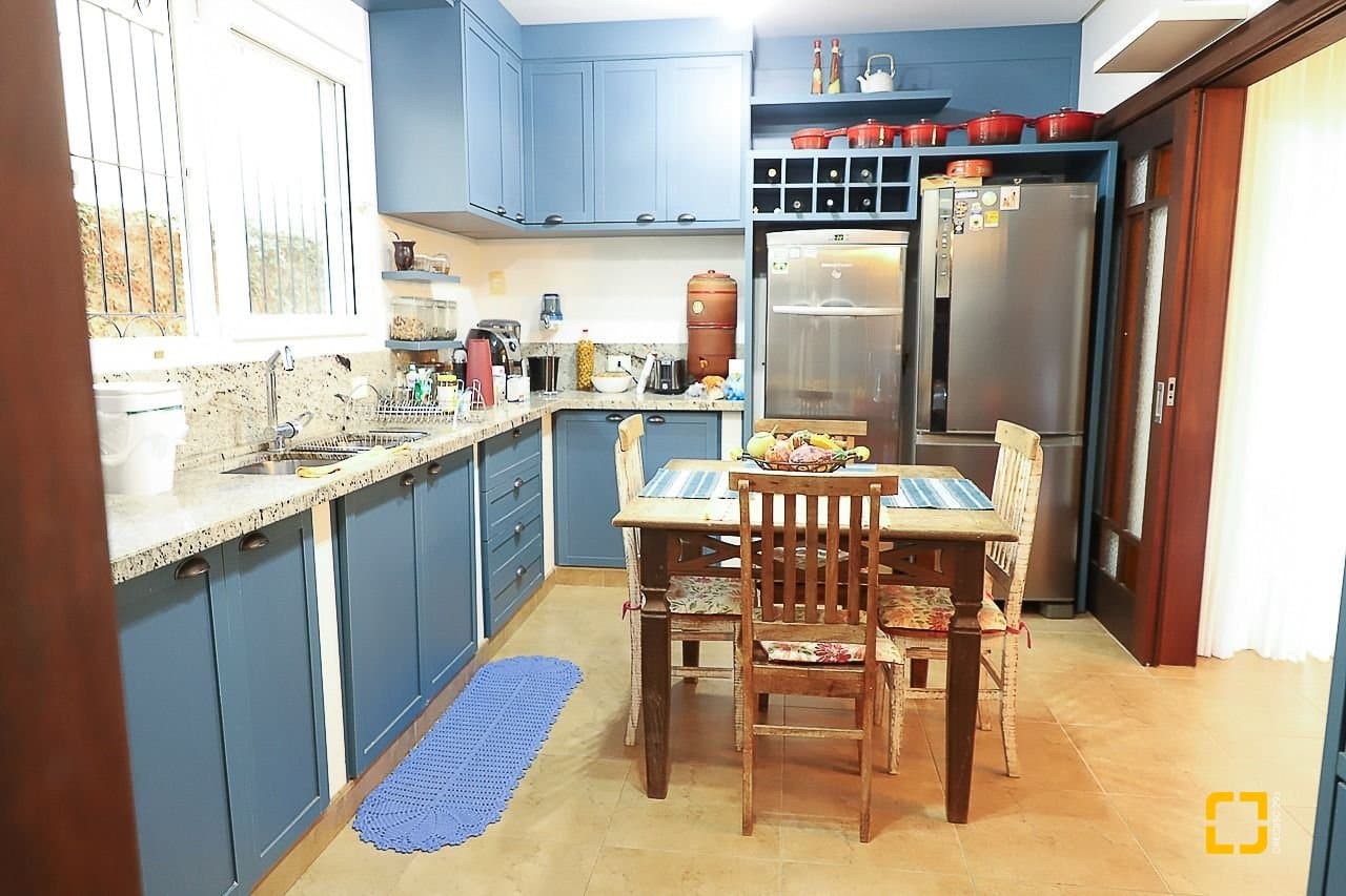 80uczq-i9s97LA3b25d3MkE6i7M_576416925fd1804255.jpg