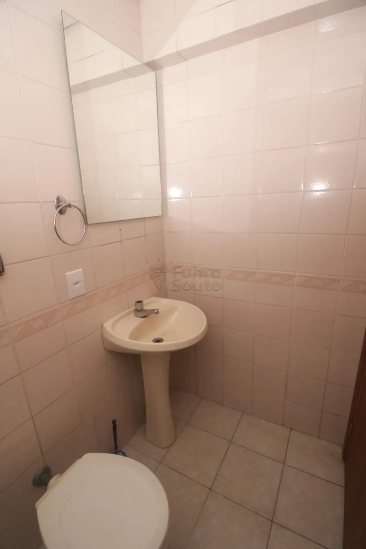 85ncur-pelotas-apartamento-padrao-centro-22-03-2026_21-59-14-69c0906228bdd.webp