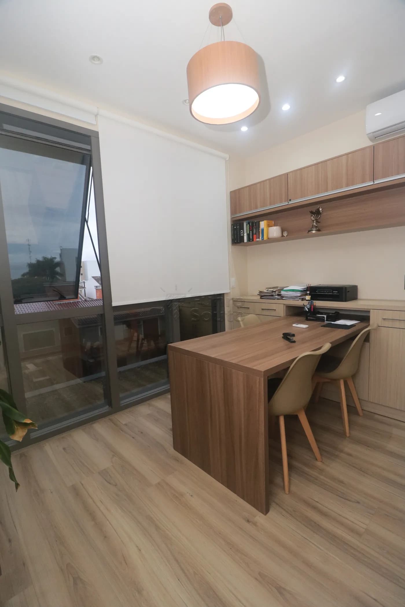89gzs-pelotas-comercial-sala-em-condominio-areal-24-04-2026_23-39-12-69ec2950ce29d.webp