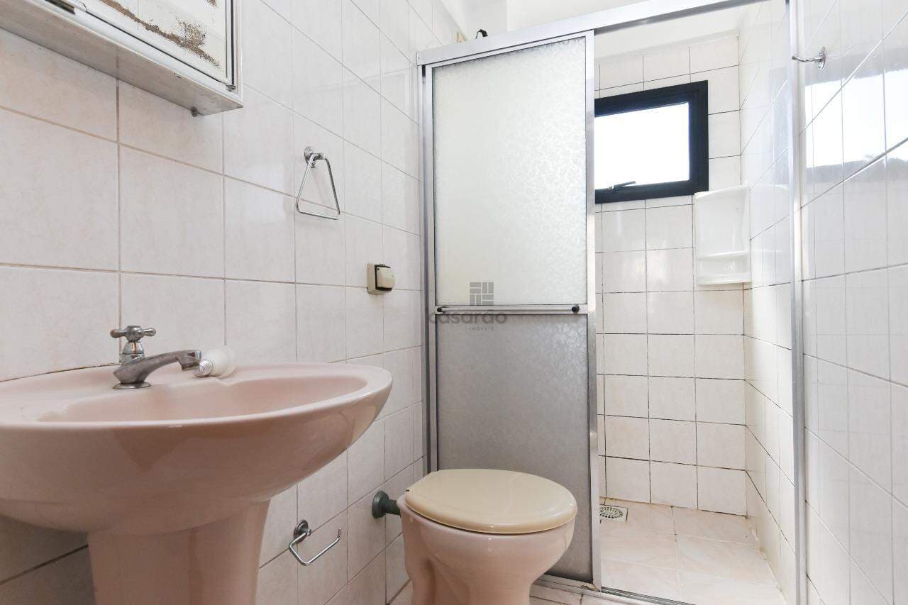 89i527-apartamento-1-quarto-no-pelotas-banheiro-social.jpg