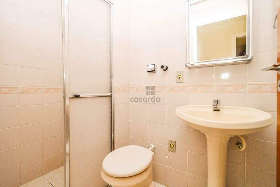 8dyq4q-apartamento-3-quartos-no-pelotas-banheiro-social.jpg