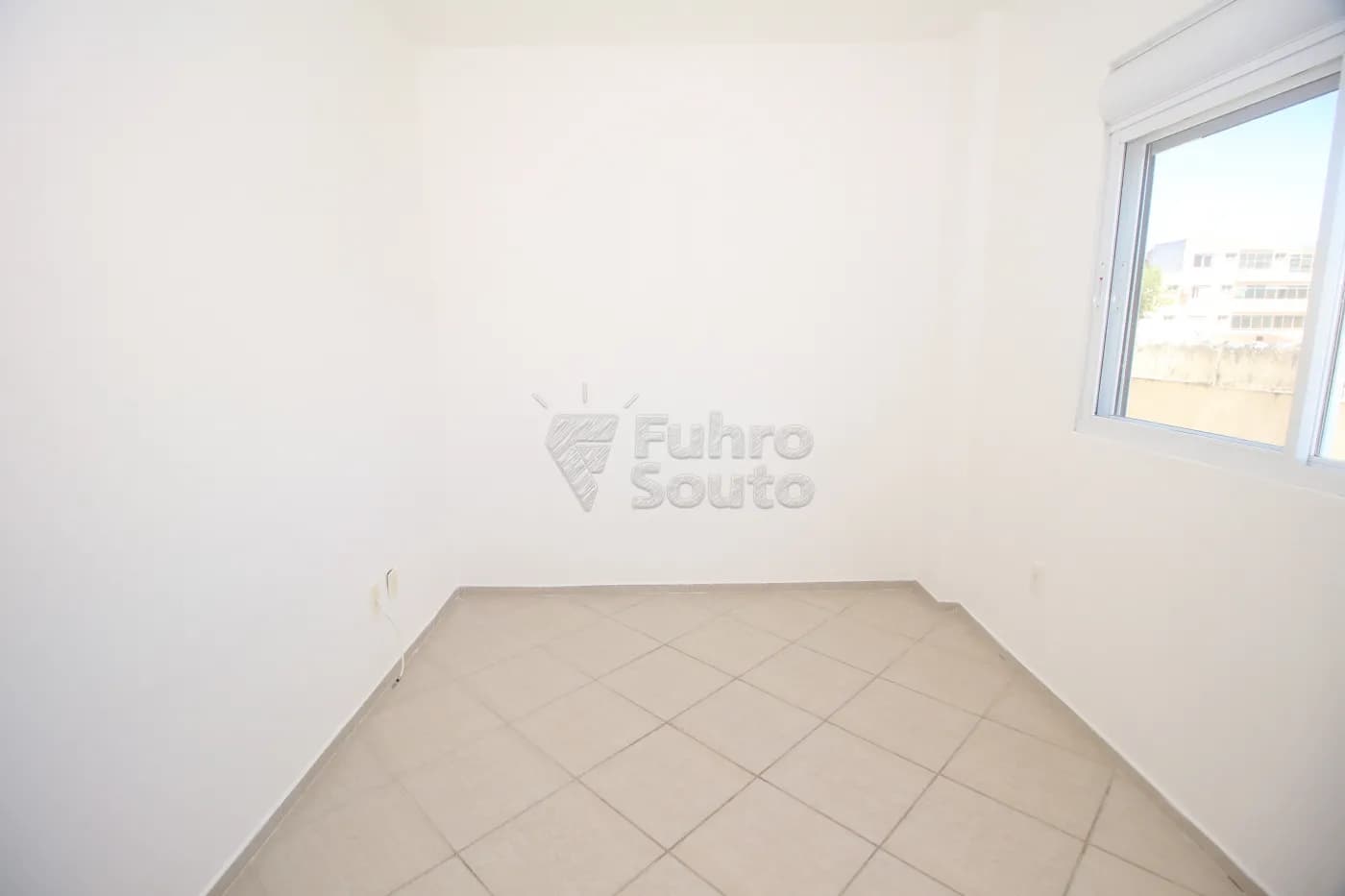 8hn4ke-pelotas-apartamento-padrao-centro-27-10-2025_22-33-28-15.webp