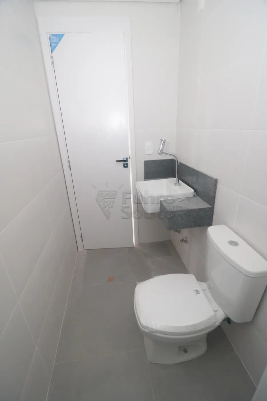 8i7kmq-pelotas-apartamento-padrao-areal-14-03-2026_21-44-40-69b600f86bb53.webp